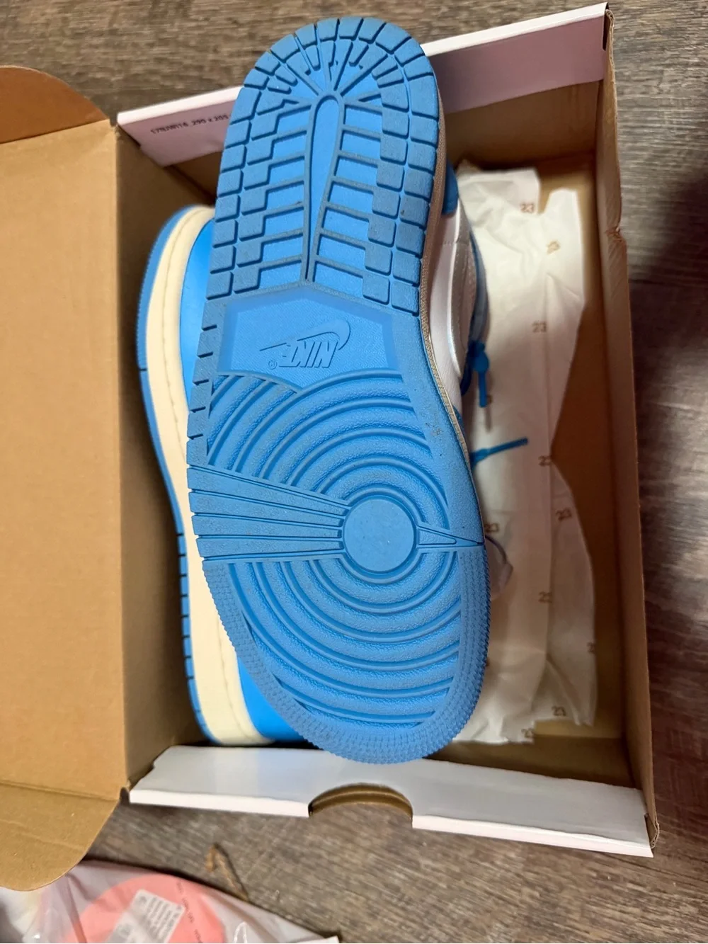 Nike Air Jordan 1 Low Blue White Pink